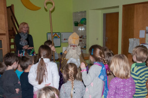 Der Nikolaus ist hier, schon klopft es an der Tür….